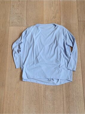 Lululemon back in action long sleeve